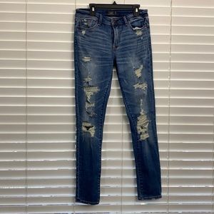Great Condition Abercrombie and Fitch Harper Super Skinny jeans size 28 (6)